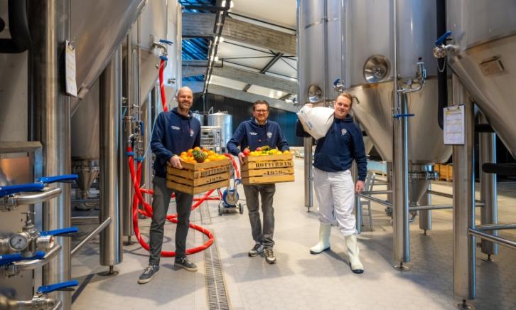 Alexander Bruring, Harm van Deuren en Wesley Aarse in de Stadshaven Brouwerij